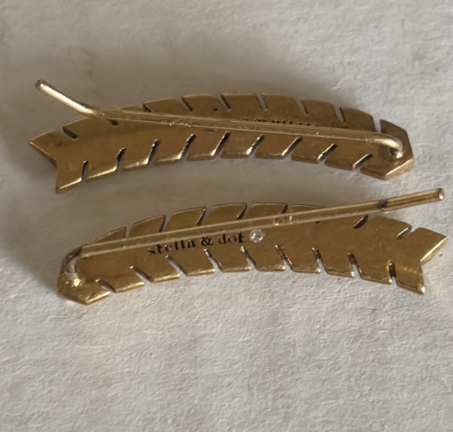 Stella And Dot Ear Crawler Climber Gold Tone W/ Black Rhinestone 1 Inch Pair