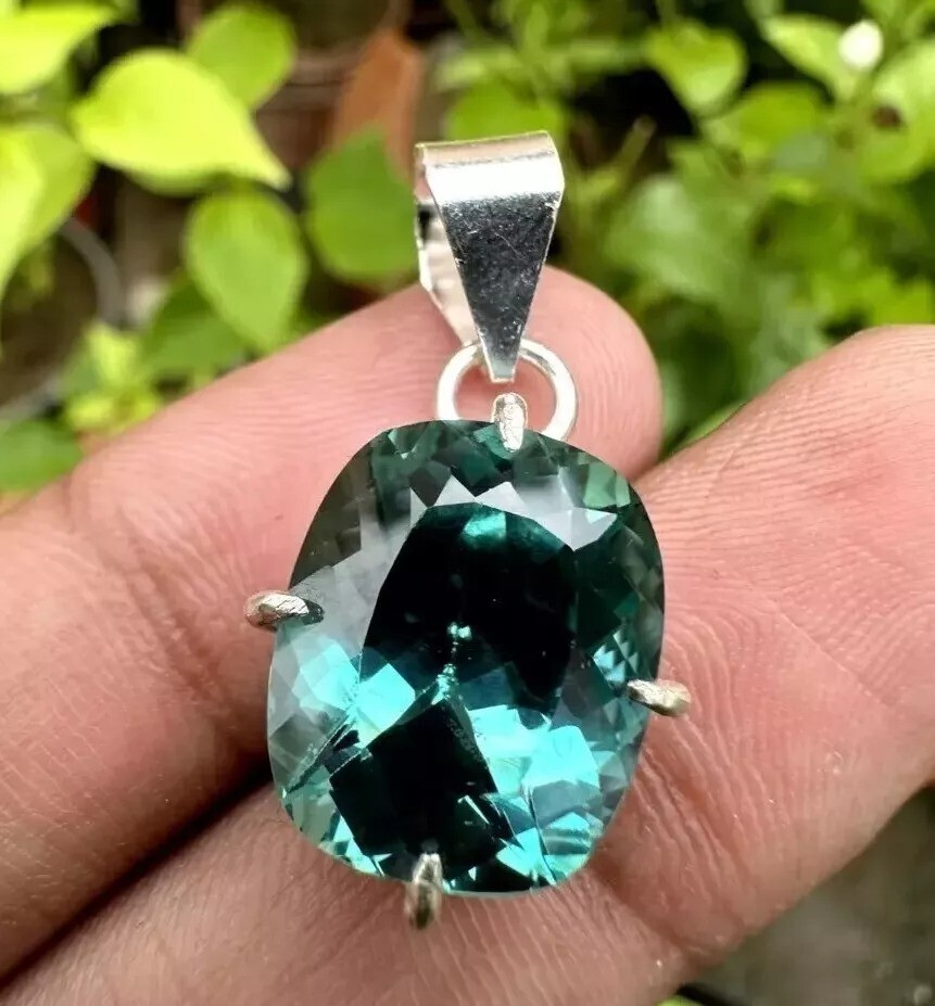 Certified 25.30 CT Natural Blue Green Sapphire Gemstone 925 Solid Silver Pendant