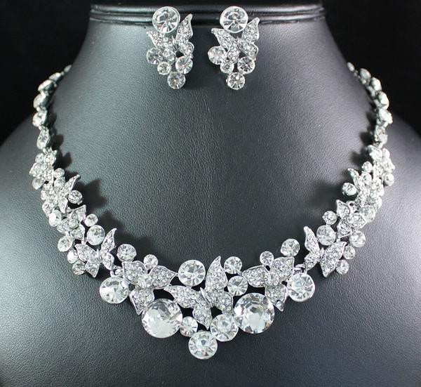 BUTTERFLIES CLEAR AUSTRIAN RHINESTONE CRYSTAL NECKLACE EARRING SET BRIDAL N1625