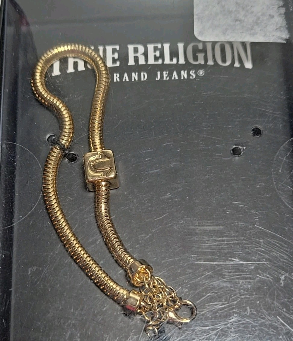 True Religion Gold Bracelet & Earrings Set NWT Horseshoe Logo Chain Jewelry