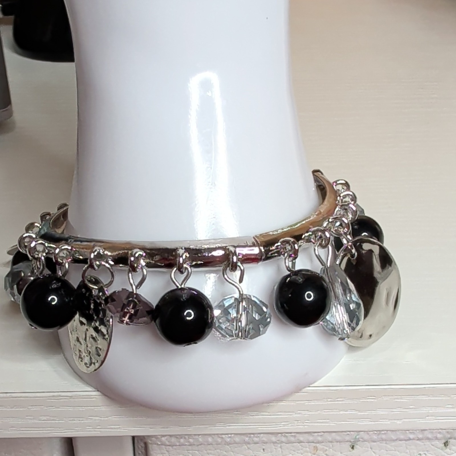 Silver-Tone Hinged Charm Stretch Bracelet w/ Black Clear Purple Round Beads