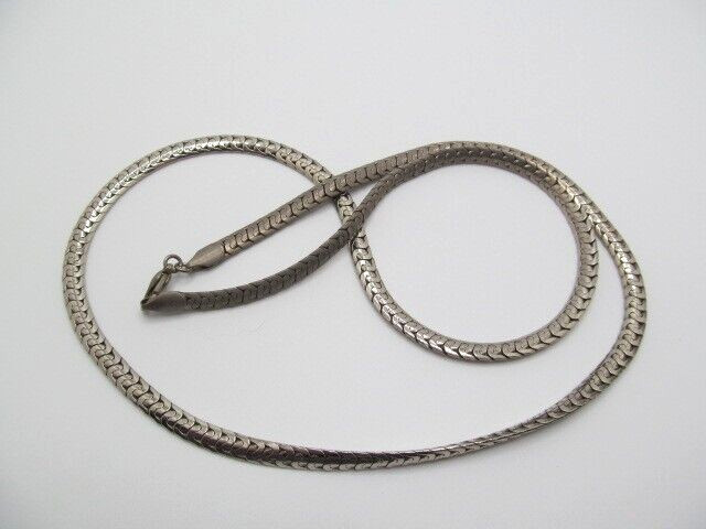 Vintage Heavy Silver Tone Wide 5.8mm Omega Chain Necklace 30 Inch
