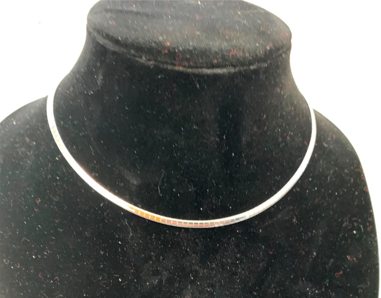 18 INCH 3MM STAINLESS STEEL SILVER DOMED OMEGA WITH LOBSTER CLAW CLASP
