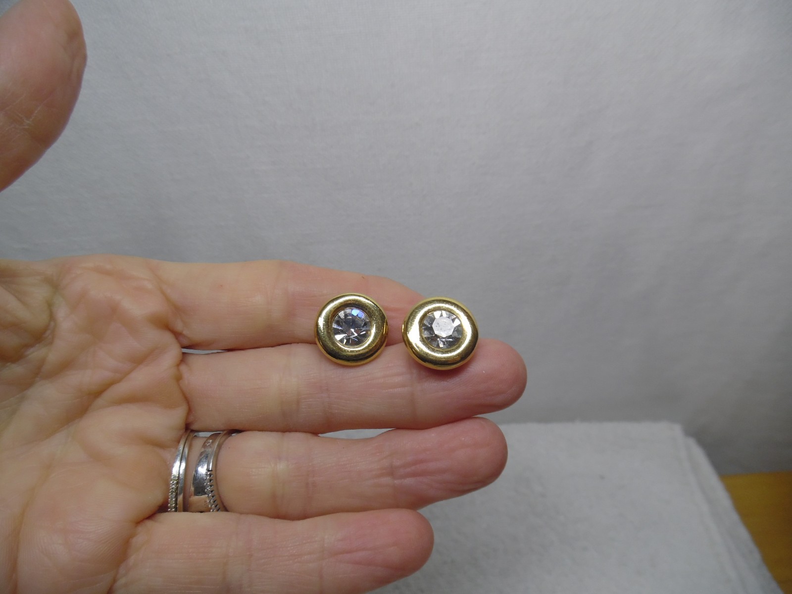VTG. KJL AVON GOLD TONE , RHINESTONE EARRINGS, PIERCED EARS, POSTS, NO BACKS ,