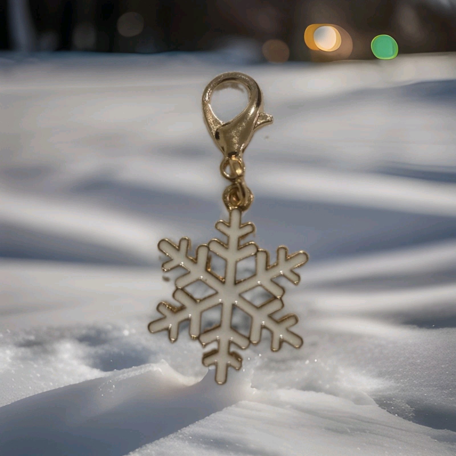 Zipper Pull, Purse Or Luggage Charms SNOWFLAKE