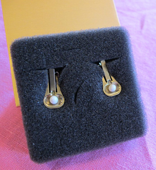 HEIDI DAUS® EARRINGS~REDUCED CLIPS “Candy Corn” PURPLE SWAROVSKI~NEW~NIB~FREE H