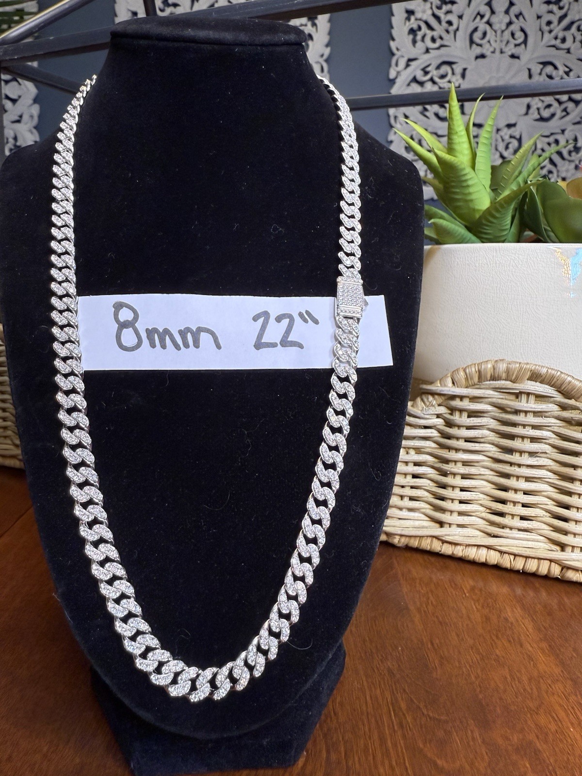 8MM 22in SOLID 925 Sterling Silver (~66g) Moissanite Miami Cuban Chain