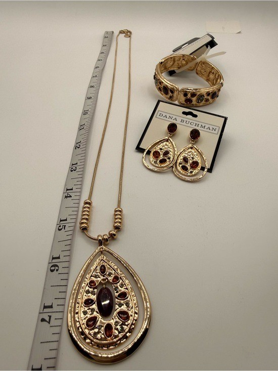 NWT Dana Buchman Gold Tone Amber Rhinestone Teardrop Necklace Earring Bangle