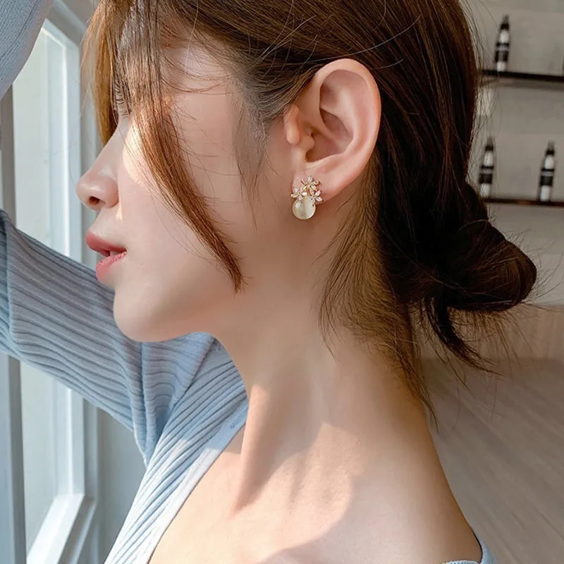 Flower Rhinestones Opal Stud Earrings for Women Small Exquisite Sweet Advanced E