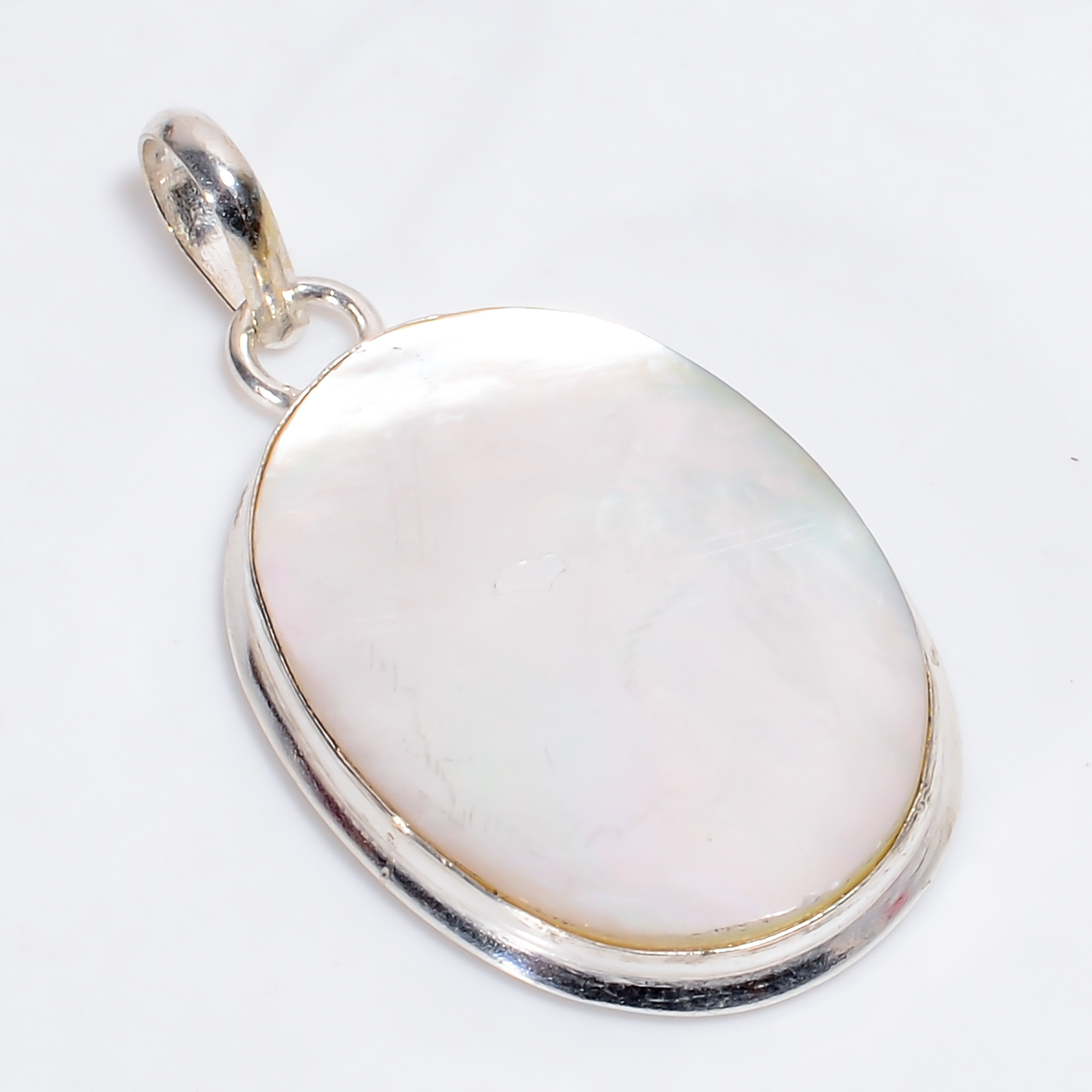 Natural Mother Of Pearl Gemstone Fashion Jewelry 925 Silver Pendant 1.8″ ARP5739