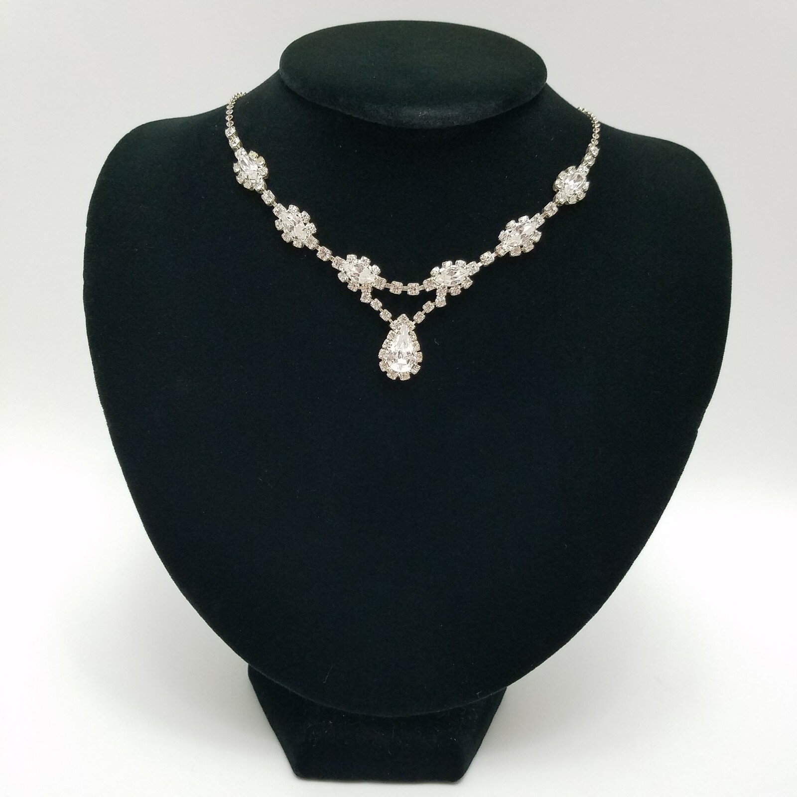 Silvertone Rhinestone Teardrop Necklace Wedding Pageant Evening Special Occasion