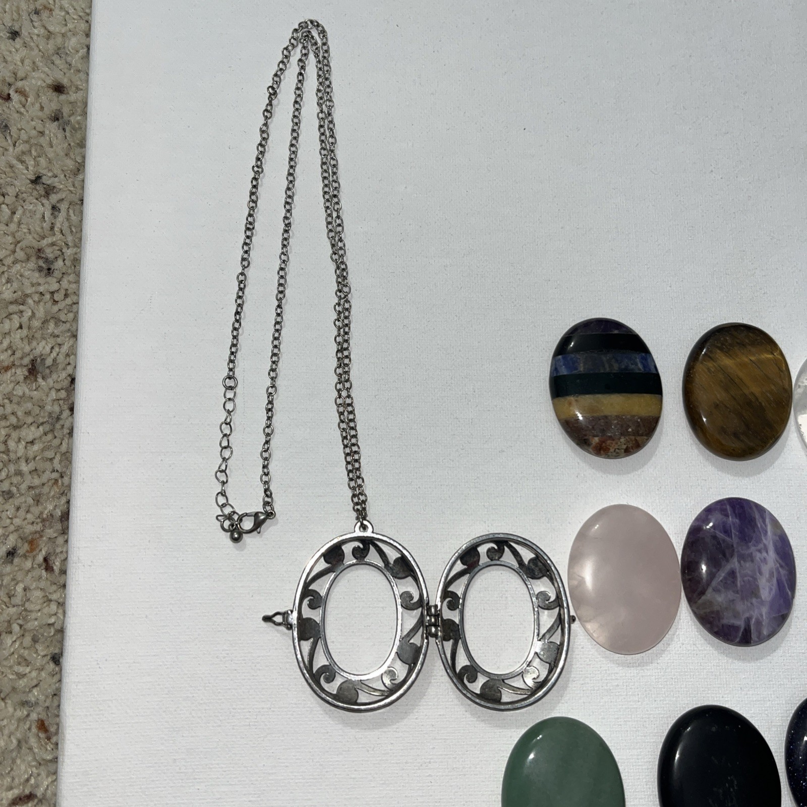 Spiritual Pendant Necklace With Changeable Jewelry Stones