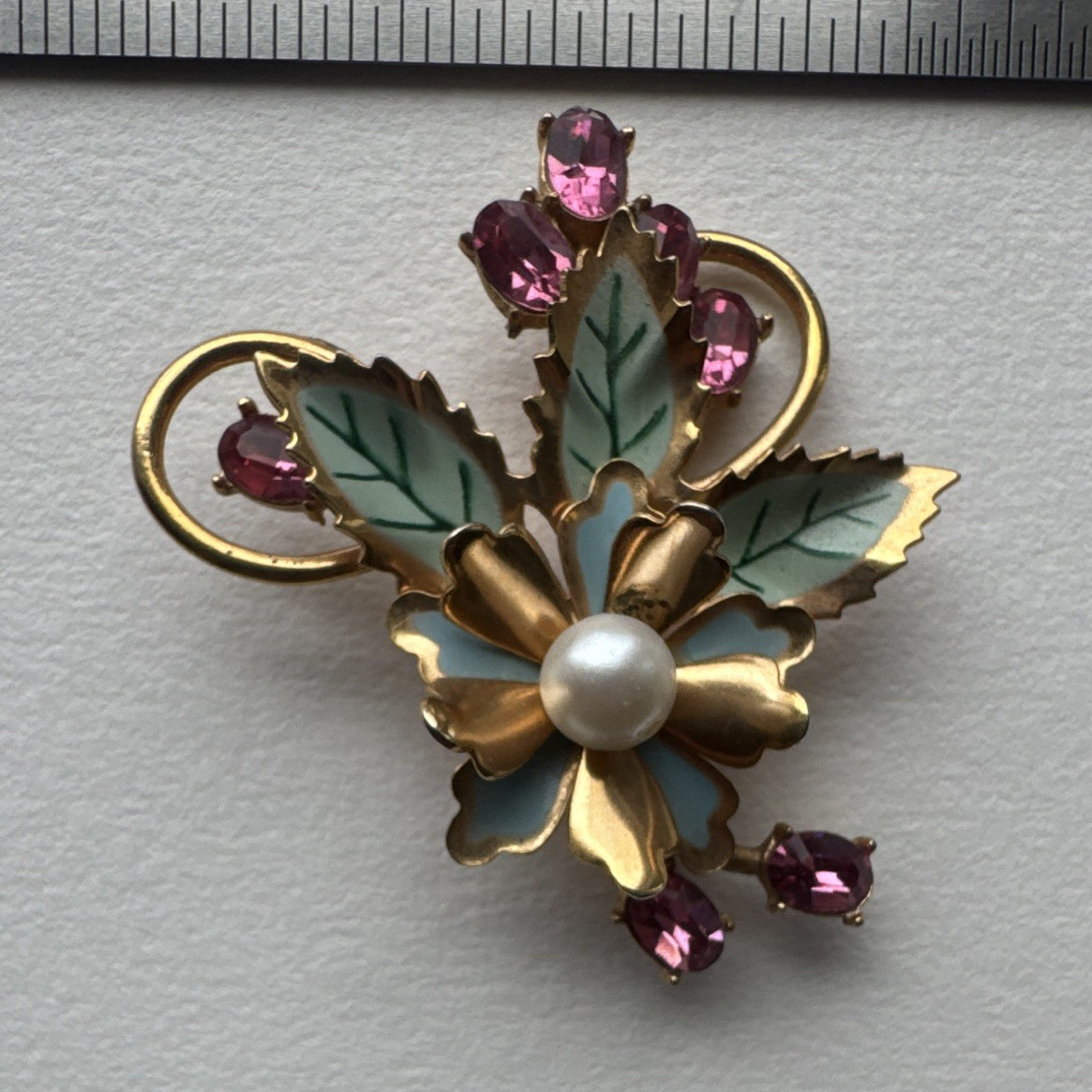Gold Tone Floral Enamel Brooch Pin w/ Pink Rhinestones & Imitation Pearl
