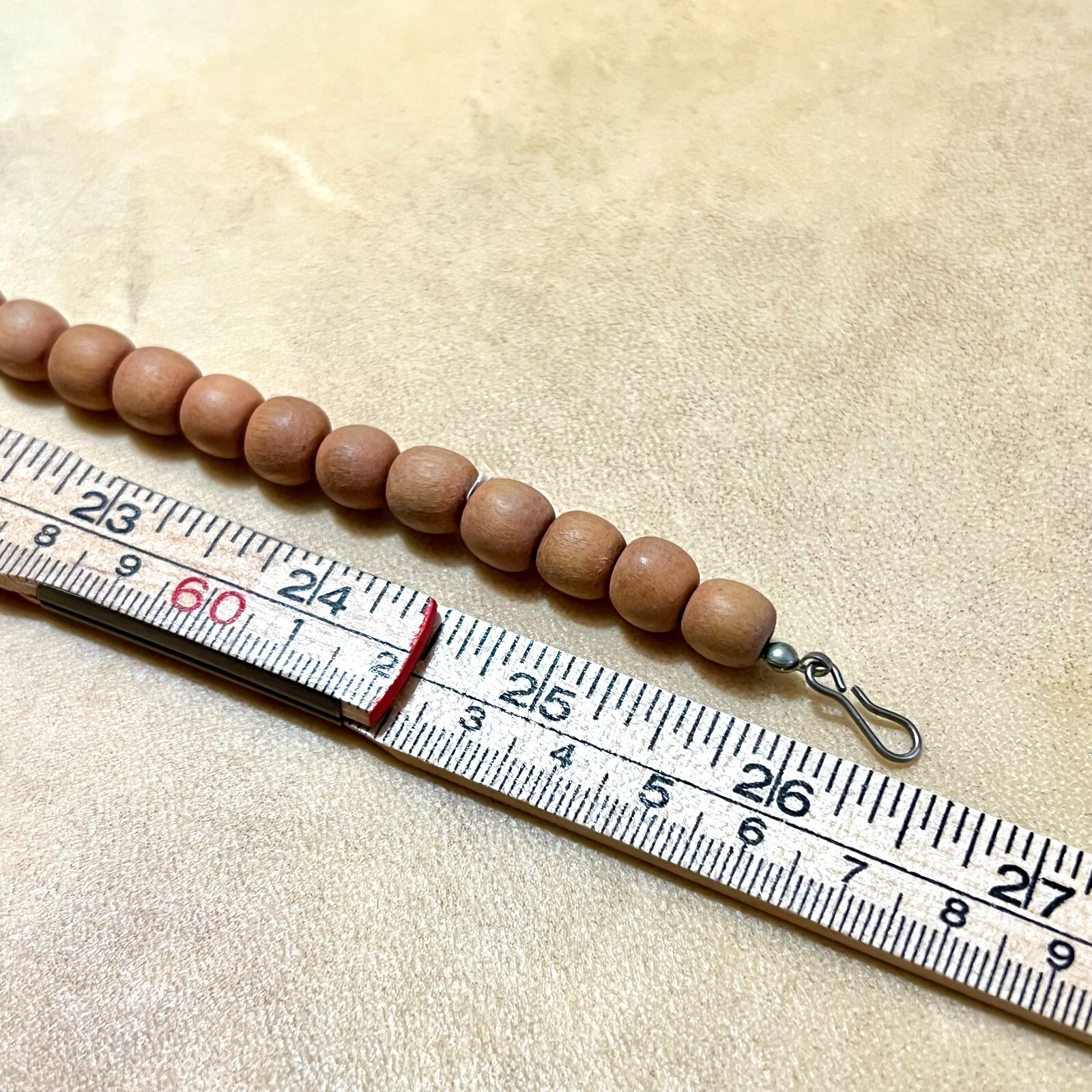 Tropical Luau Wooden Lei Necklace, Multi Strand w/ Hand Painted Parrot VTG – 26″