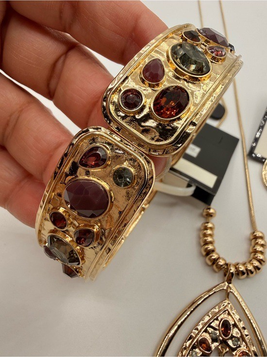 NWT Dana Buchman Gold Tone Amber Rhinestone Teardrop Necklace Earring Bangle
