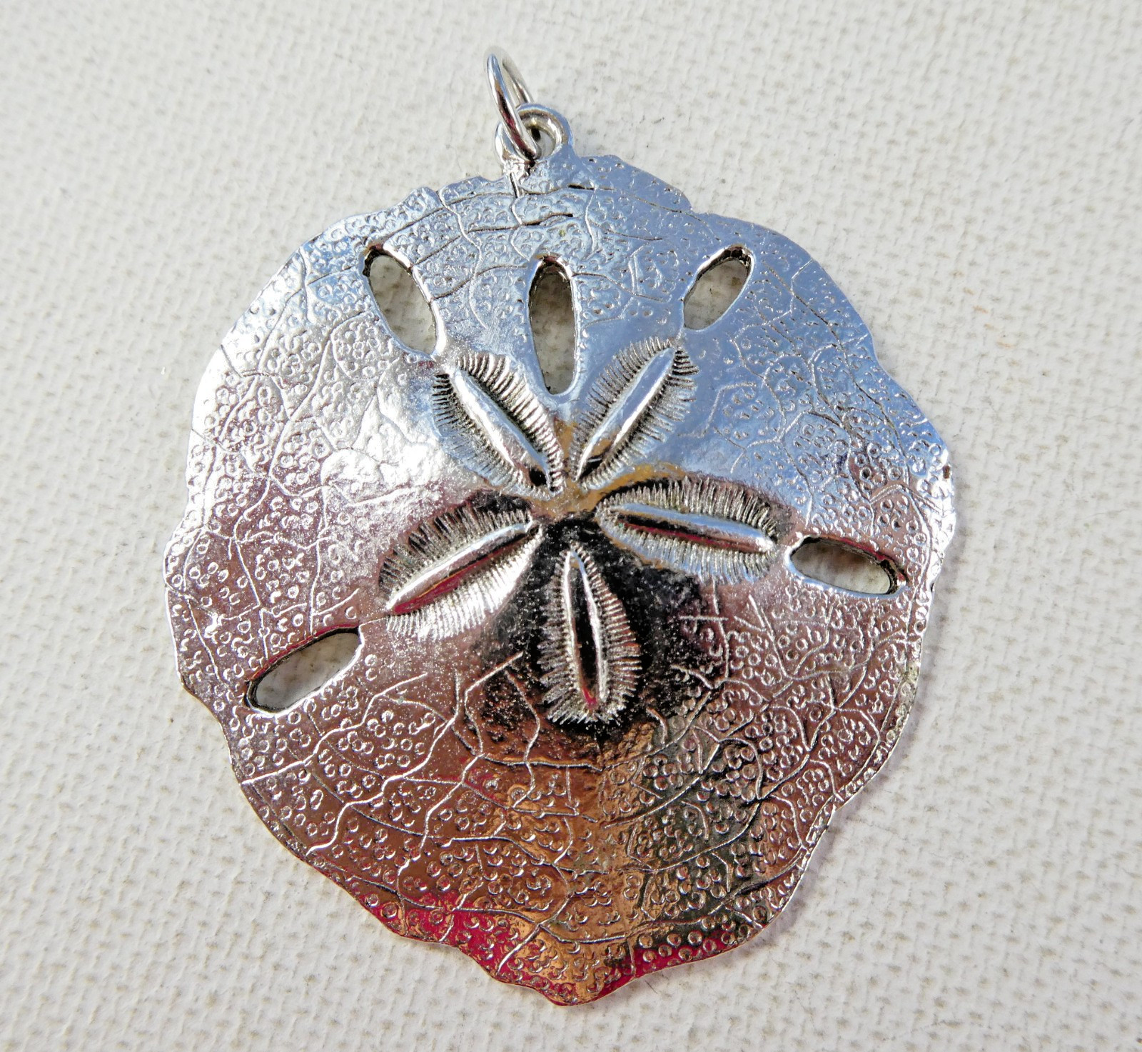 Silver Plated SAND DOLLAR Pendant Made In United Kingdom Large 1.75″