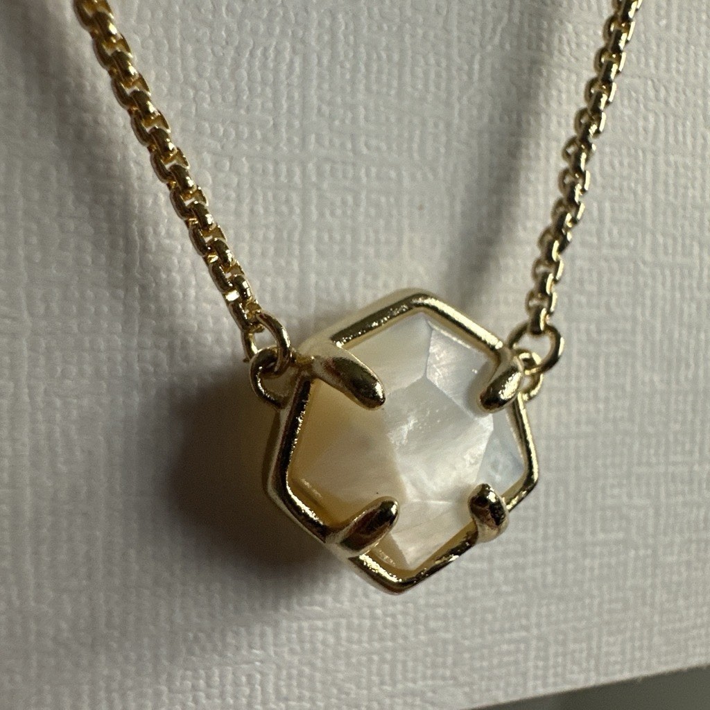 Kendra Scott 18” Jaxon Necklace Gold Tone w/ Ivory Mother of Pearl -NEW