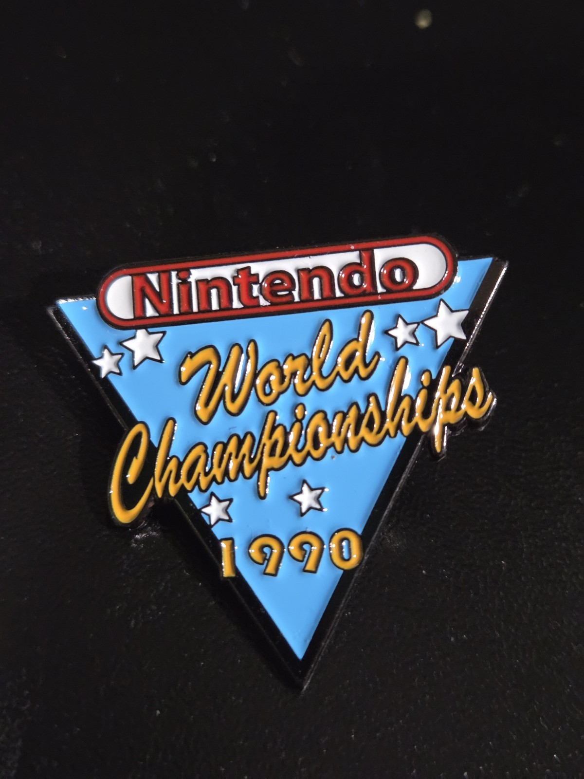 NINTENDO WORLD CHAMPIONSHIP 1990 Enamel pin broach