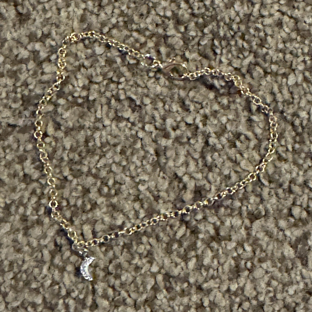Handmade Gold Tone Cable Chain Bracelet w/ Crescent Moon Dangle Charm Clasp