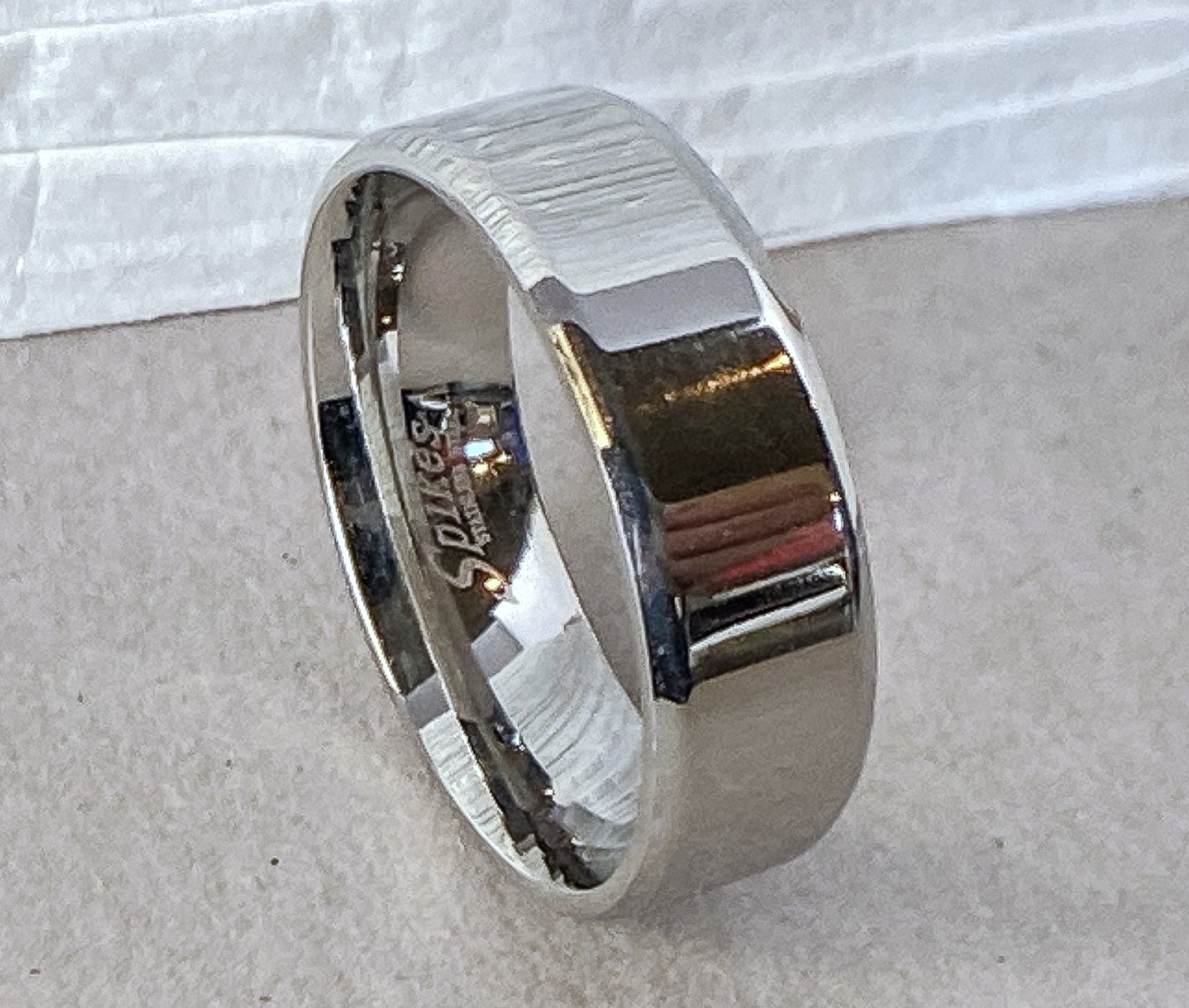 Stainless Steel Polished Beveled Edge Band Size 5,6,7,8,9,10,11,12,13,14(FL146)