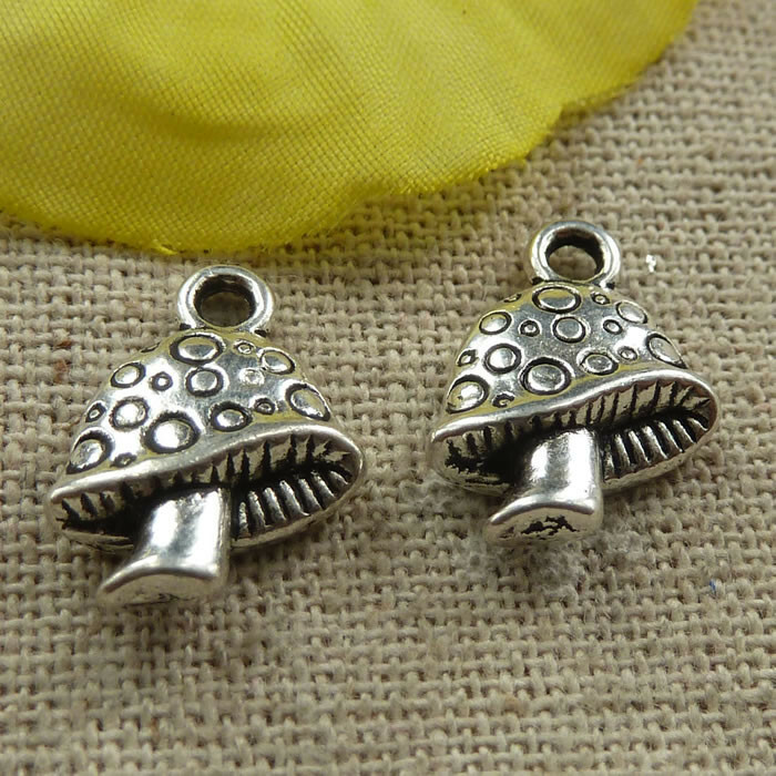 Free Ship 100 pcs tibetan silver mushroom charms 17x13mm L-4211