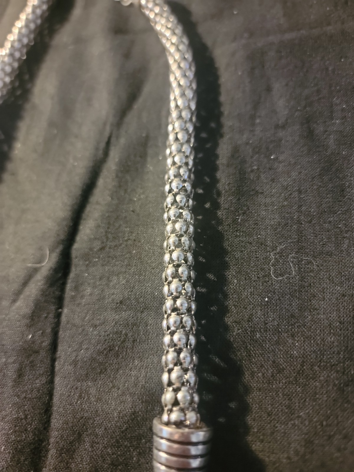 LARGE SHAPED ABOLONE SHELLS CHARM STATEMENT NECKLACE WITH SILVER TONE CHAIN MINT