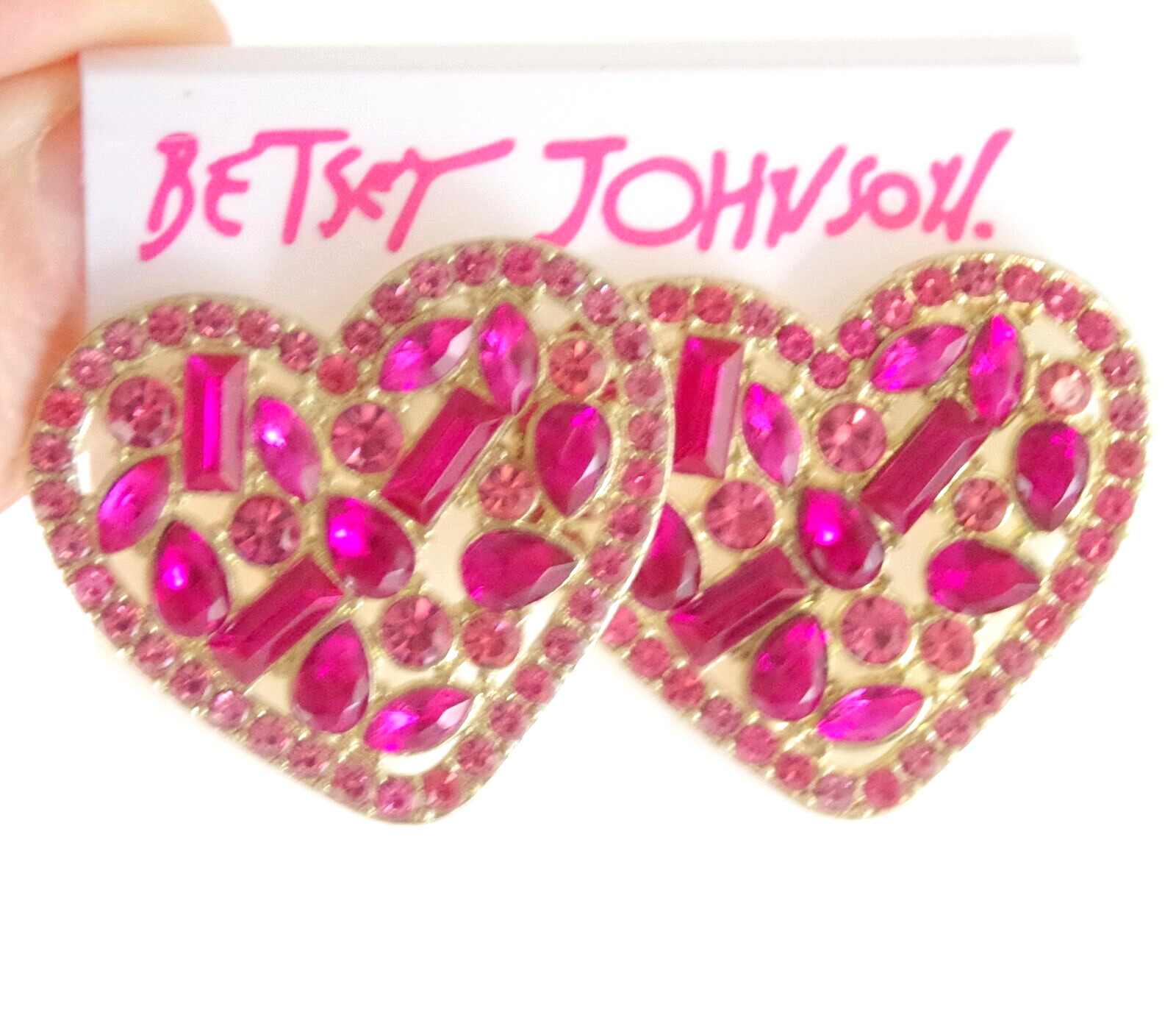 1.25″ BETSEY JOHNSON PRETTY-IN-PINKS CRYSTAL RHINESTONE VALENTINE HEART EARRINGS