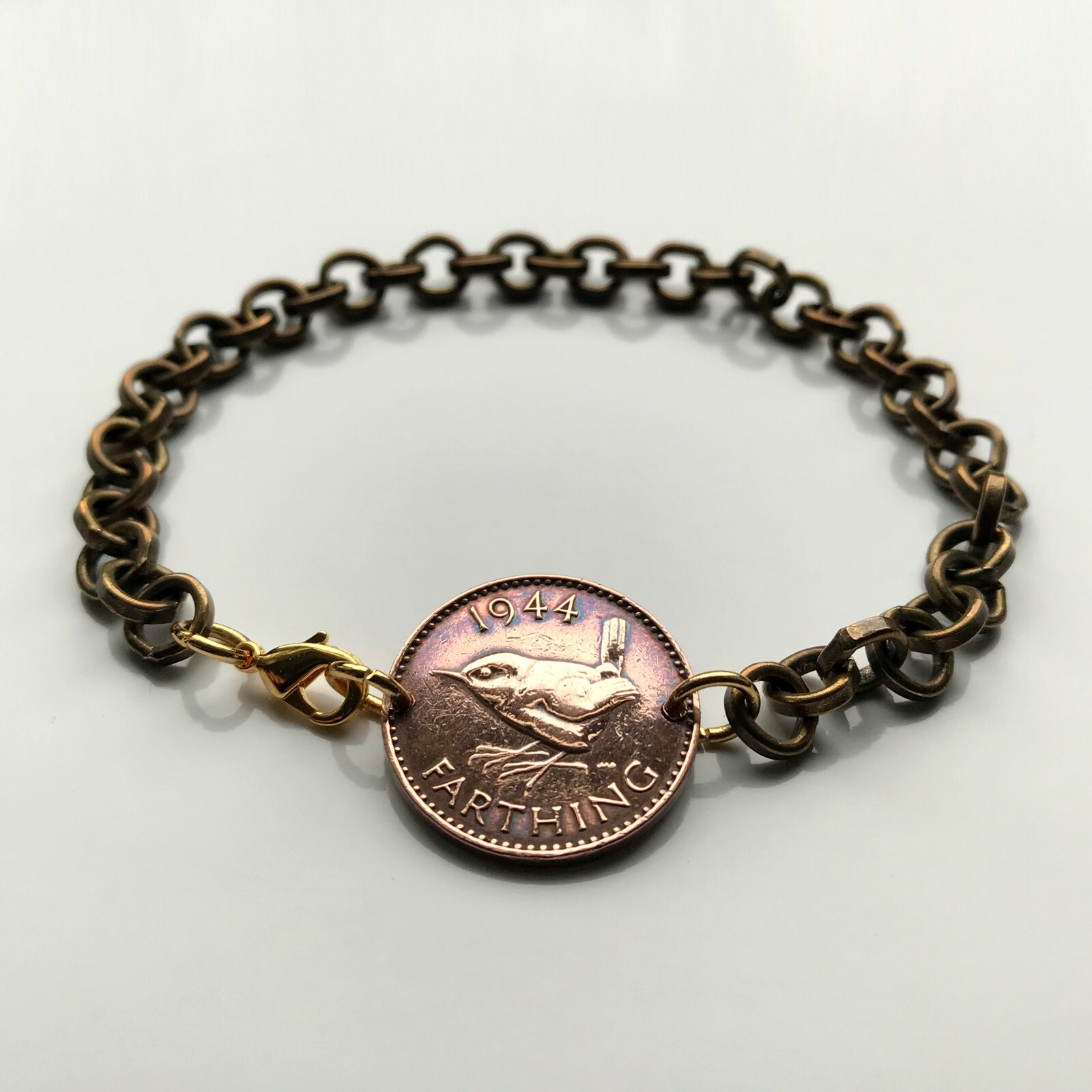 UK British Farthing coin pendant wren Jenny bird English London WWII 000004
