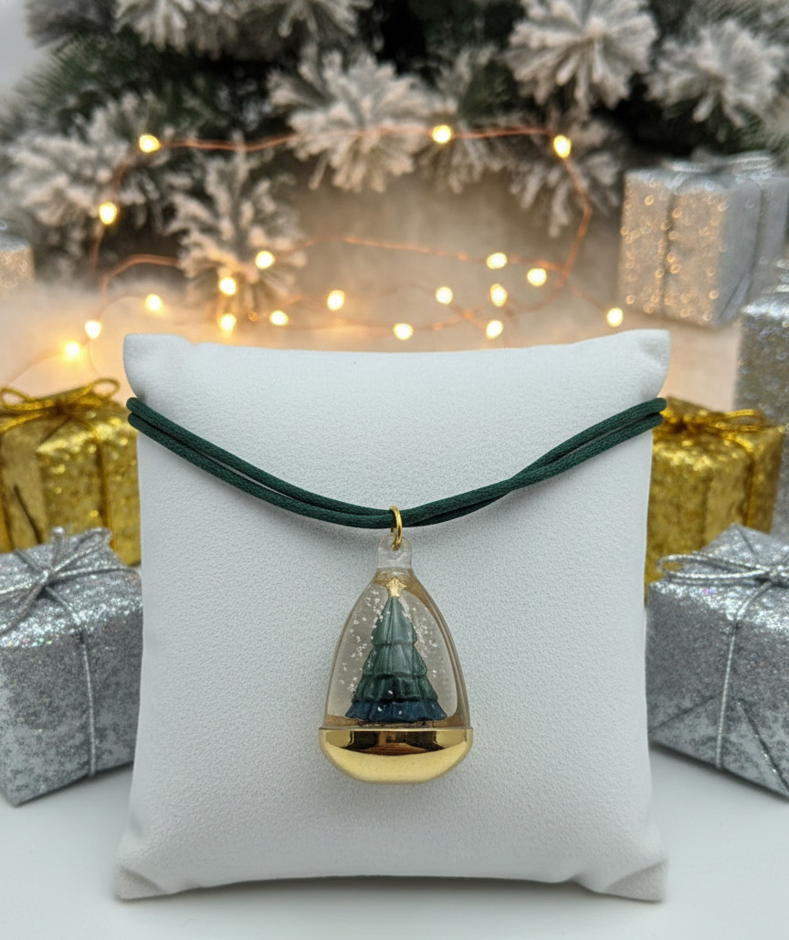 Vintage Christmas Snow Globe Pendant Necklace, Tree Lucite Charm, 30 In Cord
