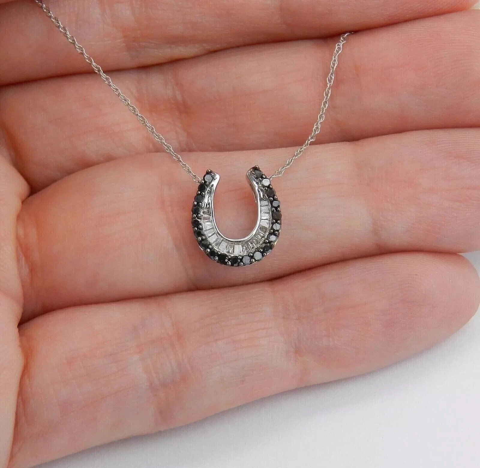 Horseshoe Pendant 1Ct Round Cut Simulated Black Diamond In 14K White Gold Plated