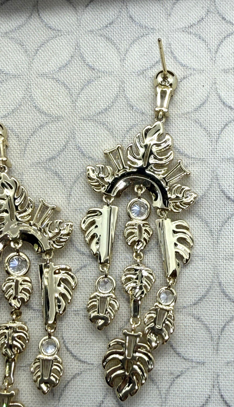 Target Kendra Scott Leigh Monstera Leaf Statement Earrings Gold Tone Crystals (B