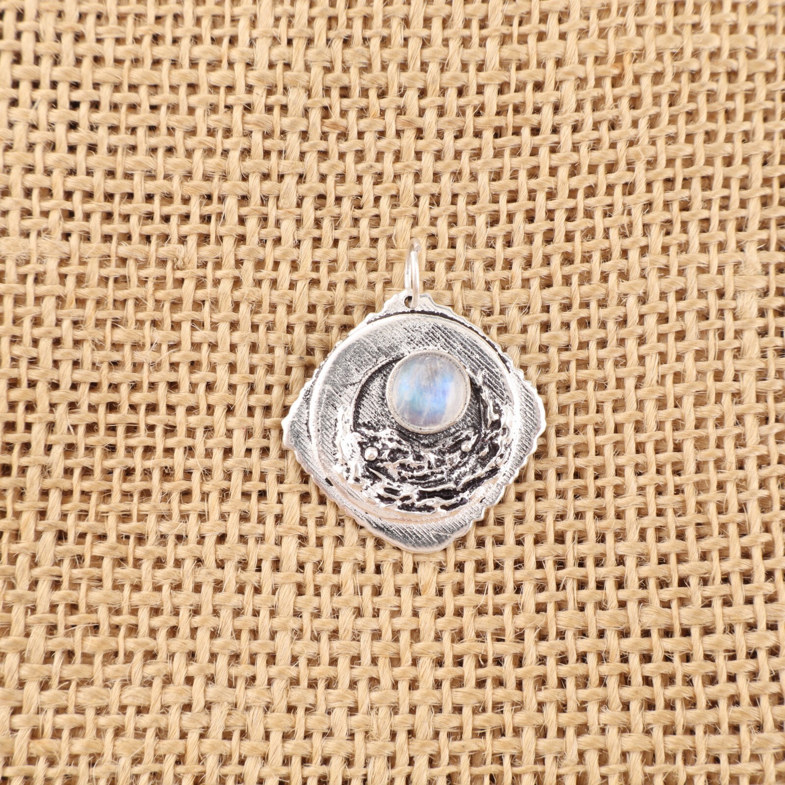 Natural Rainbow Moonstone Gemstone 925 Silver Handmade Jewelry Pendant For Gift