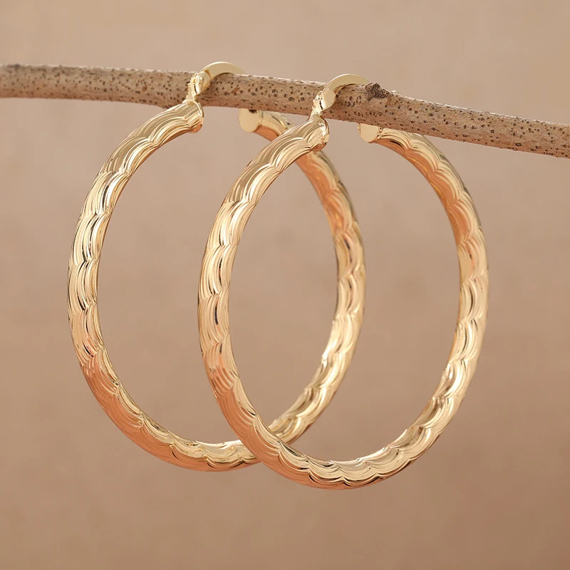 Vintage Concise Design Textured Golden Plated Circle Hoop Earrings for