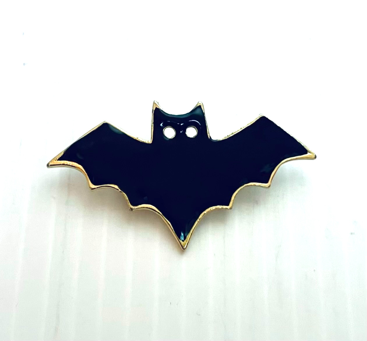 Halloween Costume Jewelry Spooky Bat Brooch Pin Black Enamel Gold Tone Metal