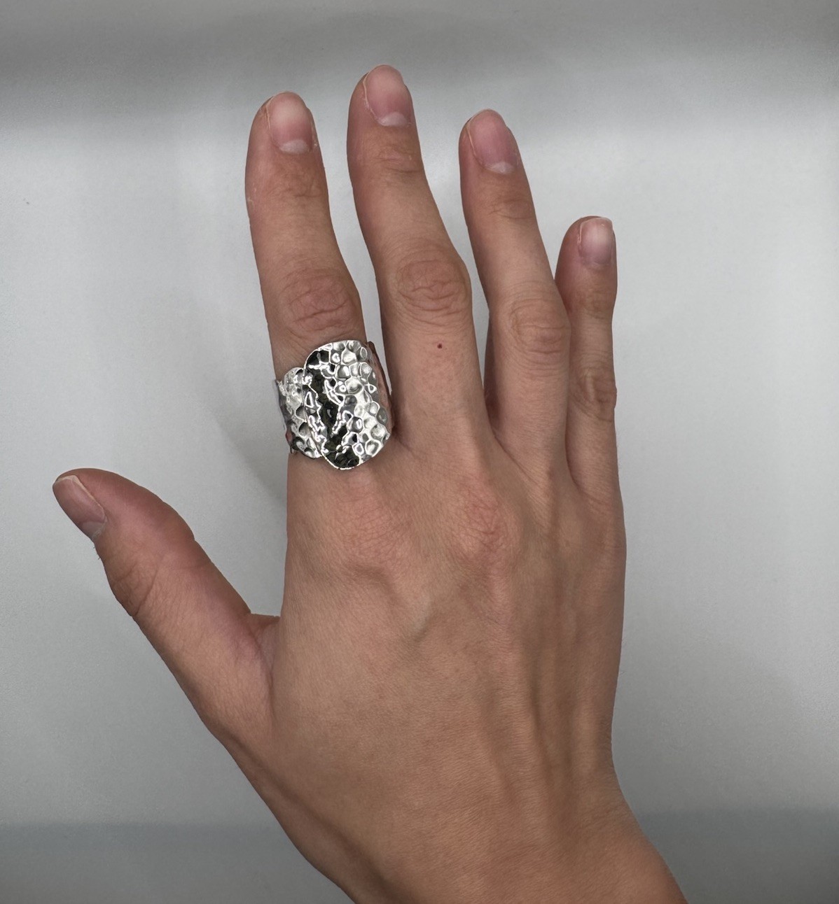 Sterling Silver Textured Wide Metal Statement Cocktail Ring Size 7.5 No Stone