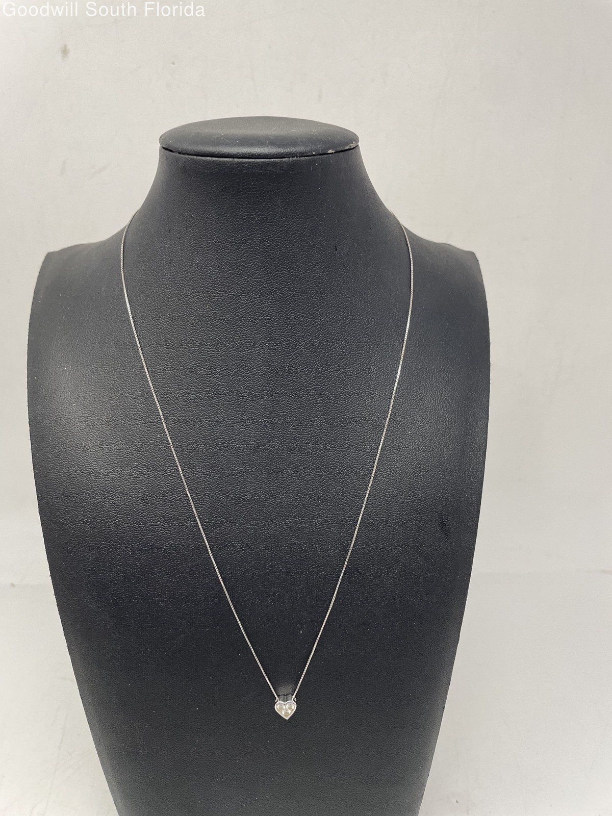 White Gold 14K With Diamonds Chain (Stamped 14K-Tested 13.91KT,13.92KT) 1.8g