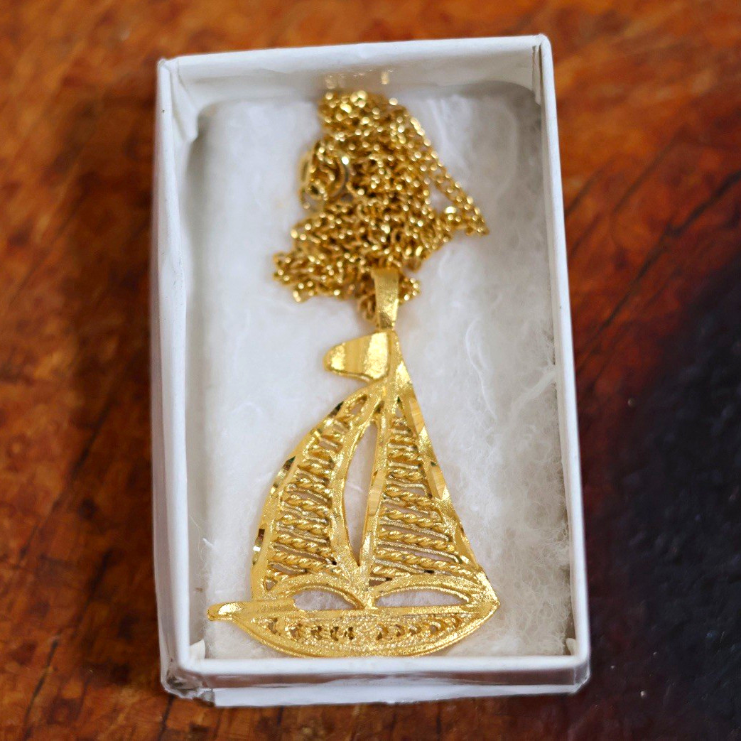 Gold Tone Sailboat Charm Pendant Chain Necklace Nautical Theme No Stone