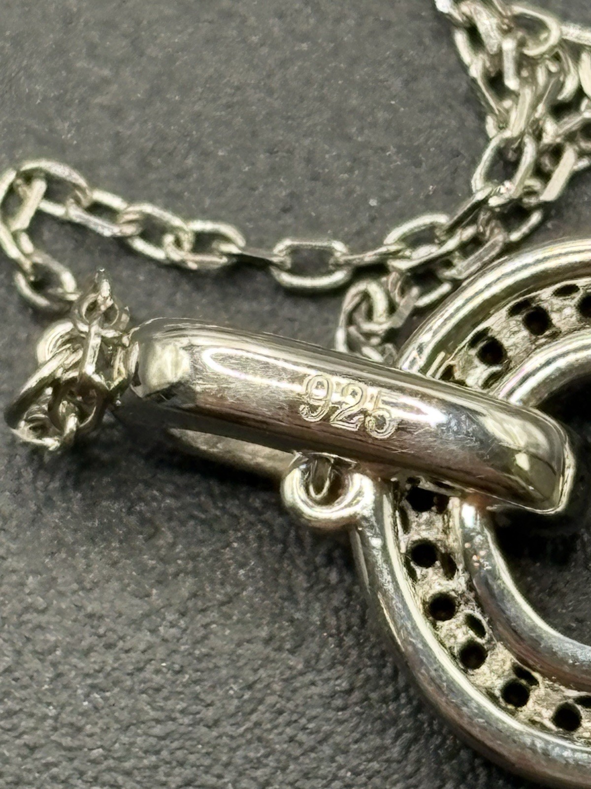 New Condition 18″ Sterling Silver Black Cubic Zirconia Paper Clip Necklace 925