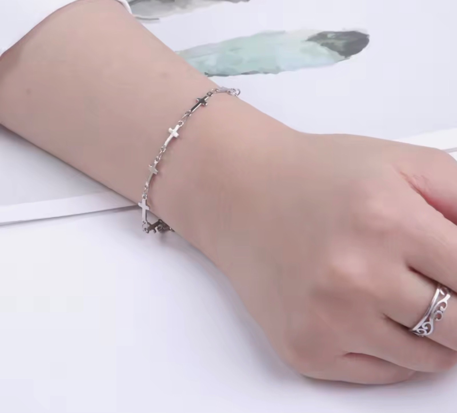 Cross Bracelet Stainless Steel Adjustable Bracelet Jesus Christian Woman 17-22cm