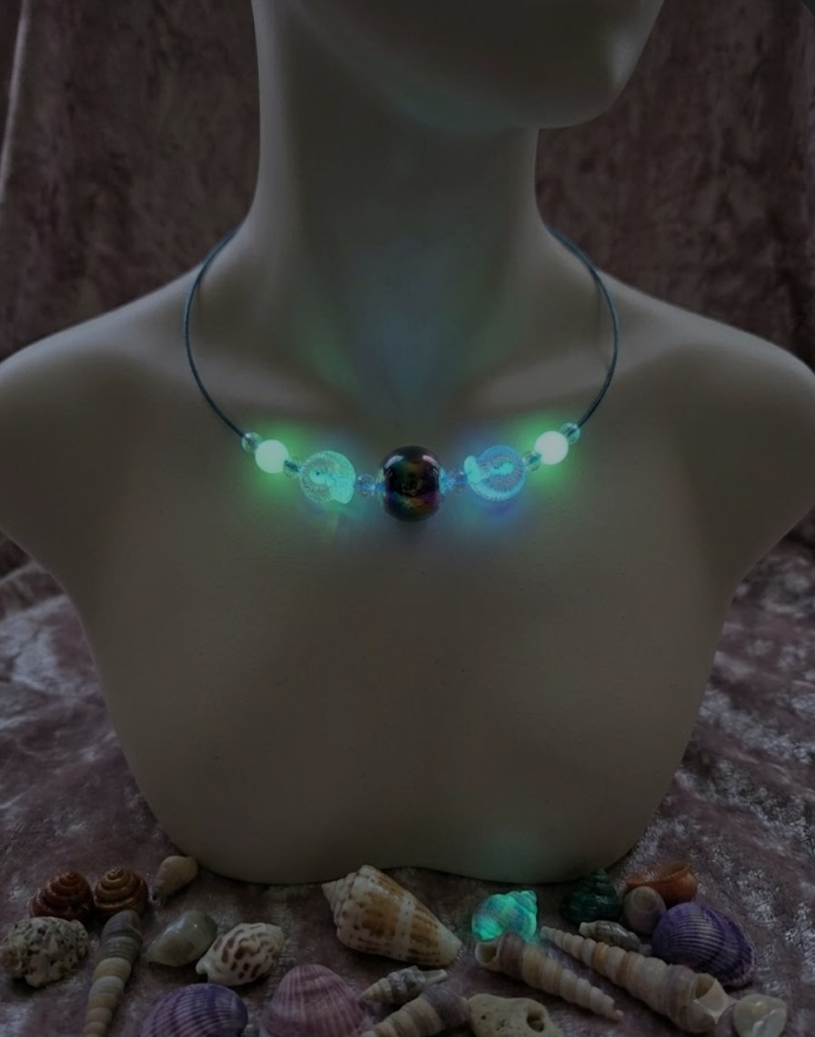 BigTimeRockShow Sea Treasure Iridescent Orb & Glass Nautilus Glow In The Dark