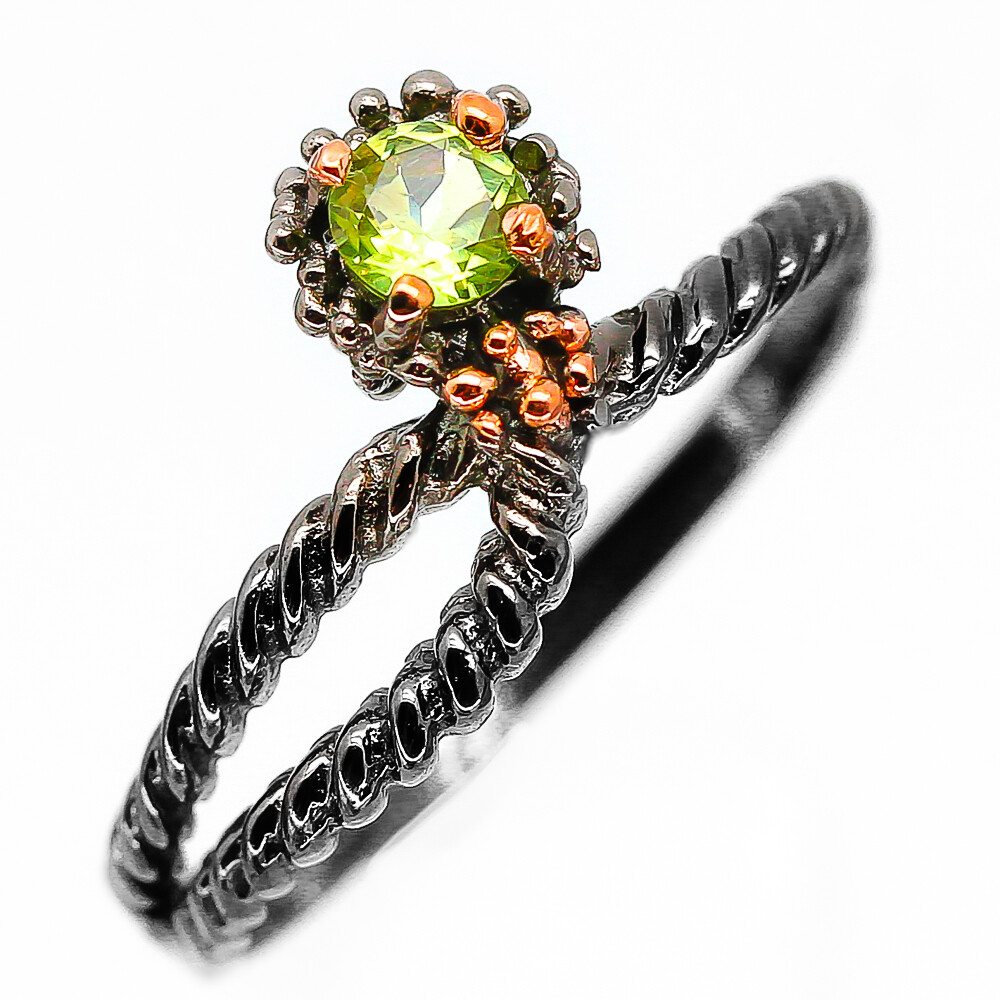 Not Enhanced Natural Peridot Silver Ring 925 Sterling / RVS257