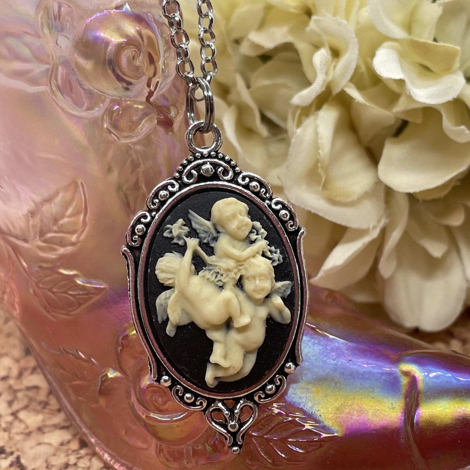 Valentine’s Day Gift ANGEL Wife Cherub Heart Silver Arrow Cupid Cameo Necklace