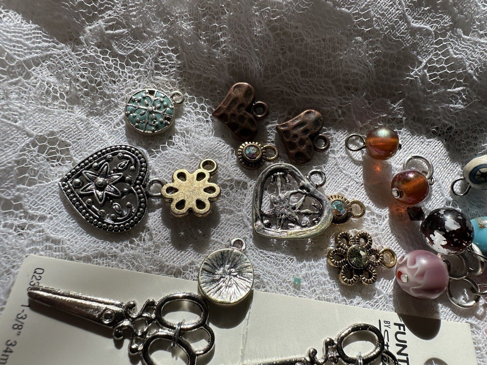 Huge Lot Of Charms King Tut Masks Sports Hearts Unicorn Tennis Scissors Coins
