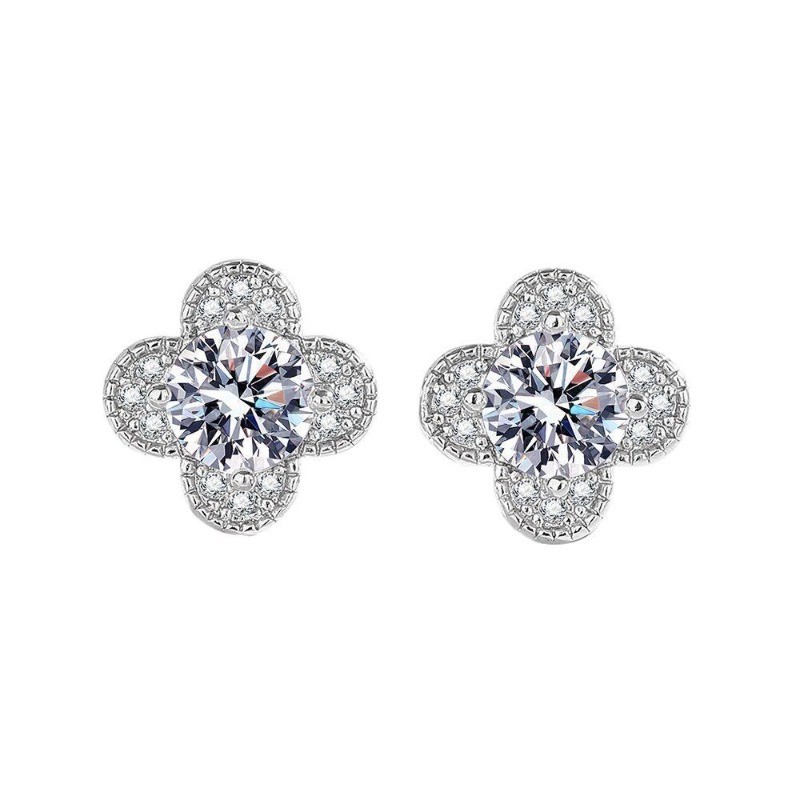 925 Silver Plated Elegant Ear Studs with Zircon Inlaid Clover Earrings for Women
