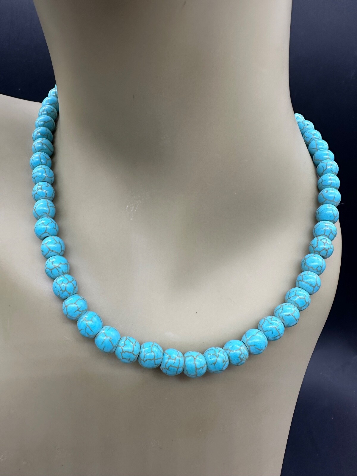ESTATE SILVER PLATED TURQUOISE HOWLITE BEAD STRAND STRING NECKLACE 19″