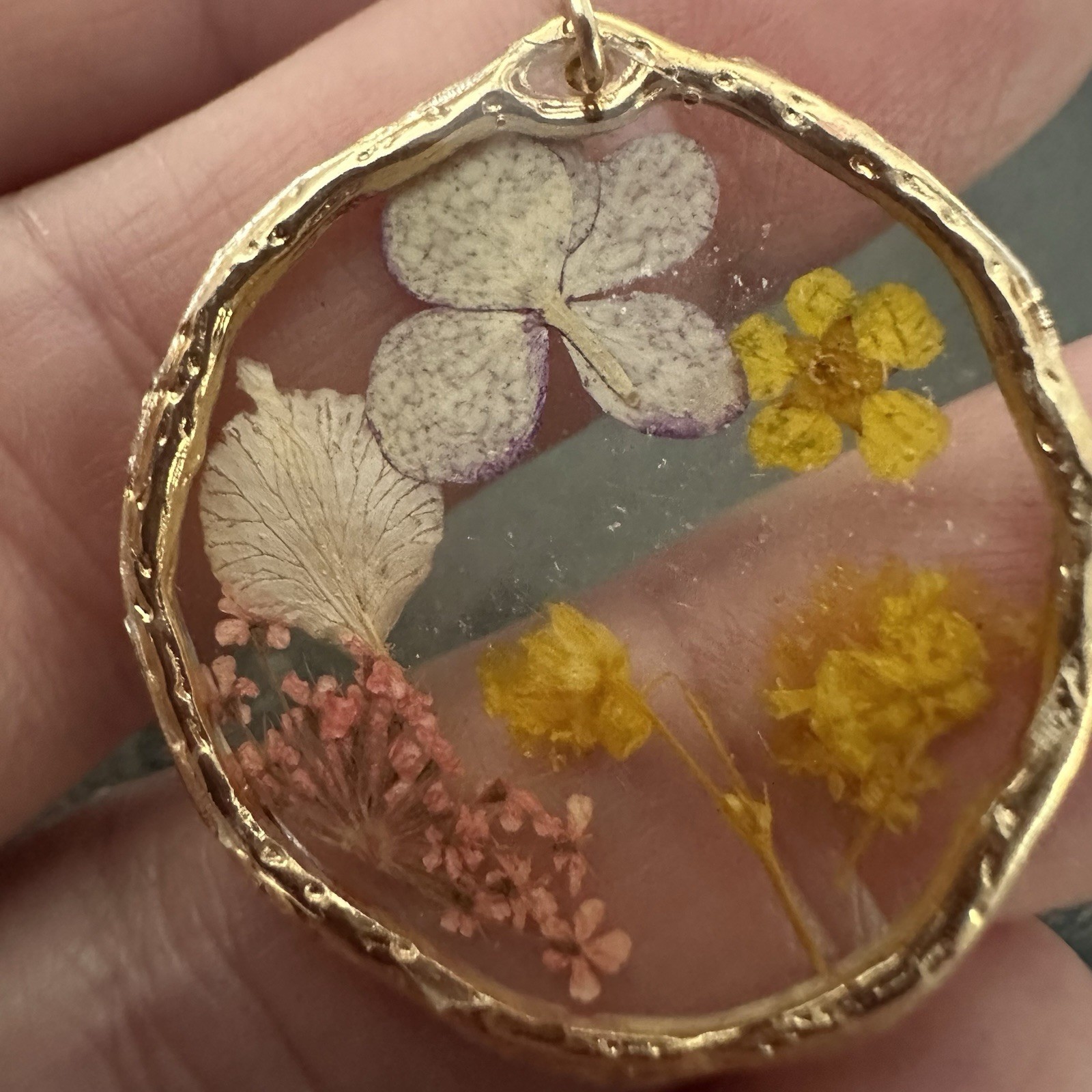 Real Pressed Flower Botanical Dangle Earrings Clear Resin Gold Plated