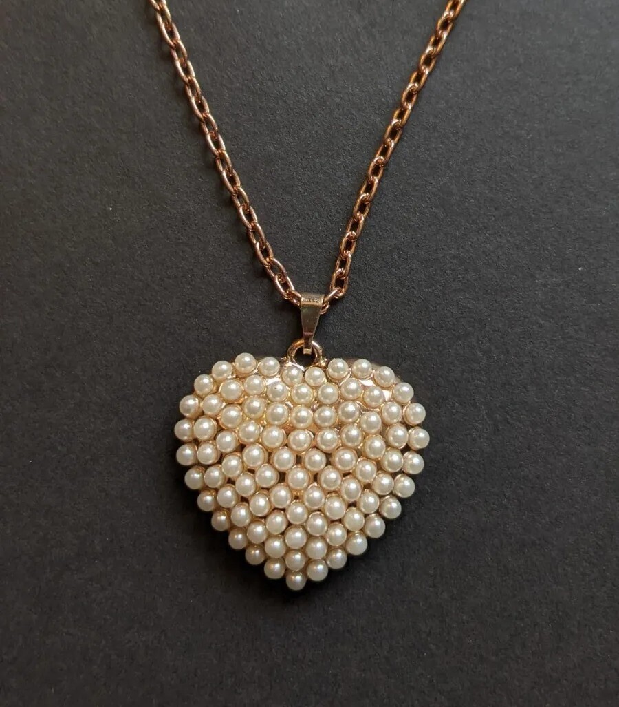 Heart Pendant with Faux Pearls in Goldtone Metal Chain Necklace (1pc)