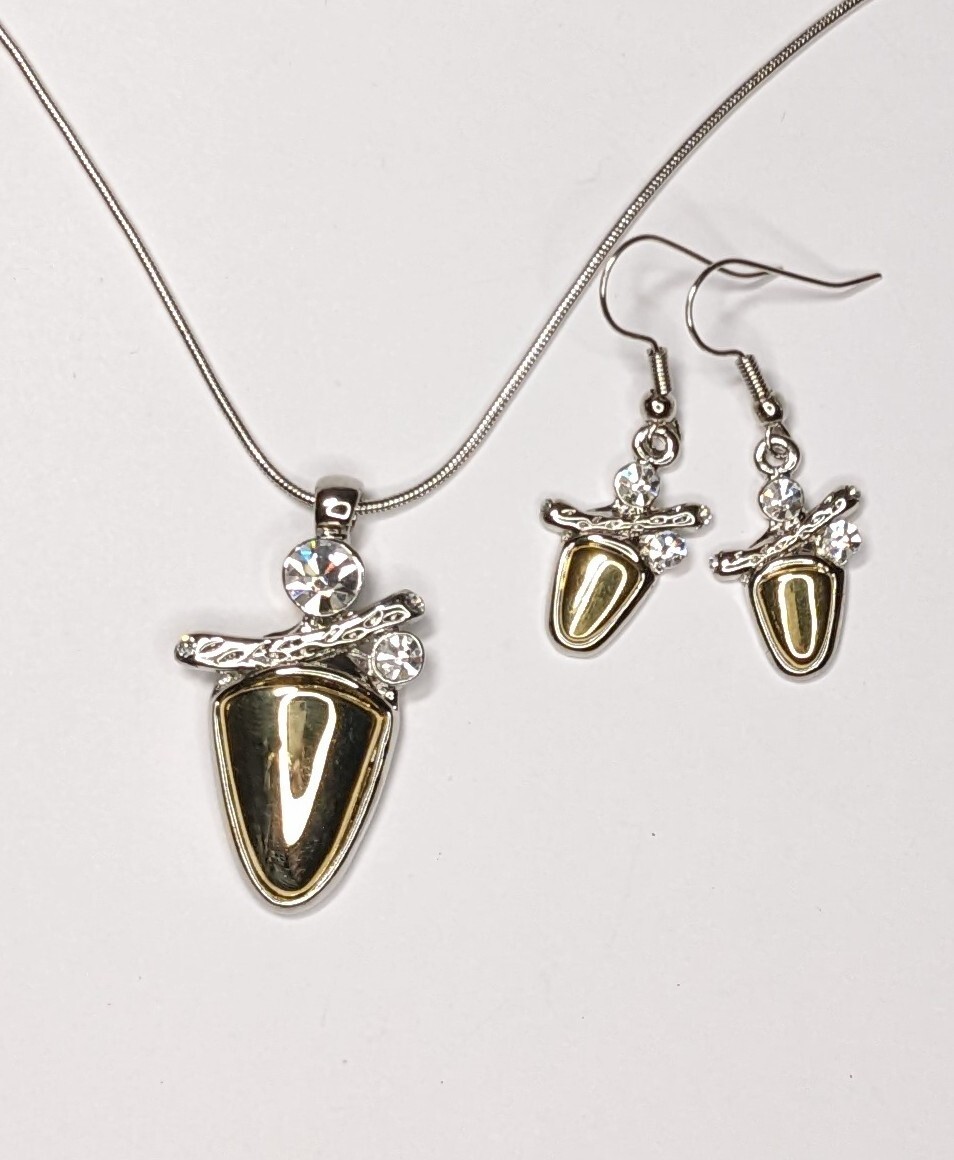 Triangle Pendant Necklace Earring Set Gold tone Daily Wear Minimalist 18″