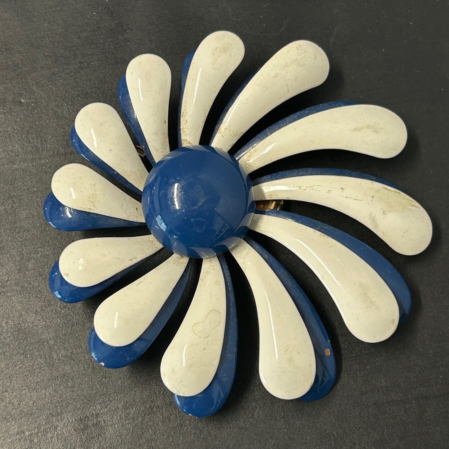 Vintage Blue White Rounded Dimensional Petals Metal Enamel Flower Brooch No Mark