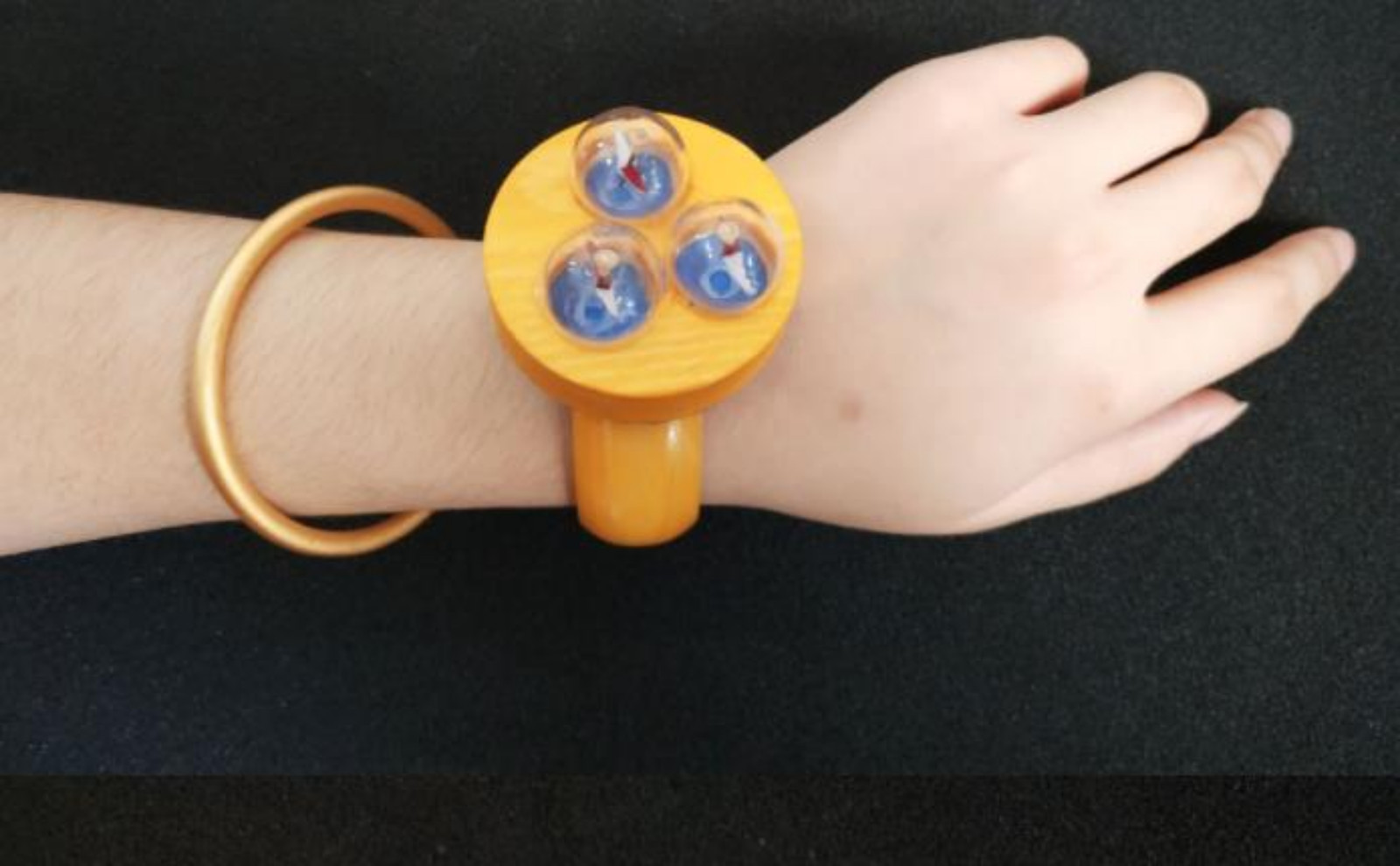Anime One Piece Nami Cosplay Bracelet Pointer Compass Set Pointer Bangle Prop